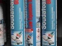 12 bussen zgn soudafoam soudal - afbeelding 1 van  1