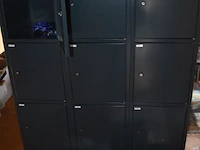 12 delige lockerkast (staande op 1e verdieping) - afbeelding 1 van  1