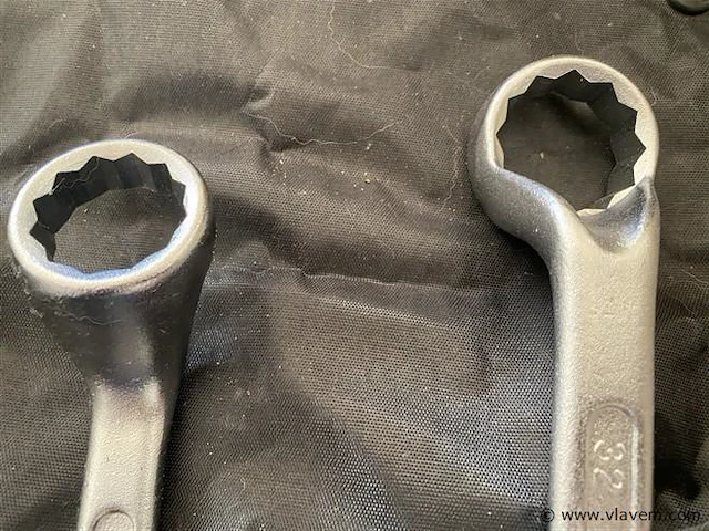 12 delige ringsleutelset 6-32mm in etui - afbeelding 4 van  4