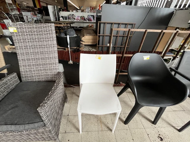 12 div stoelen - afbeelding 4 van  13