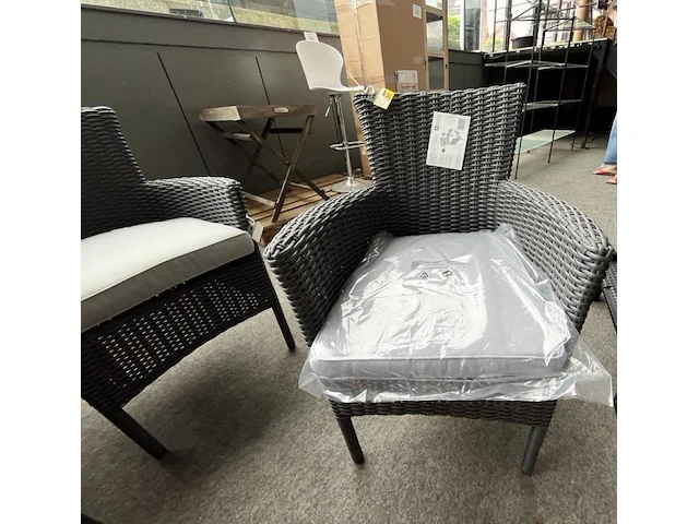 12 div stoelen - afbeelding 7 van  13