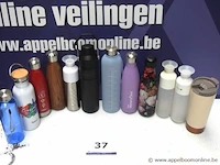 12 diverse drinkbussen