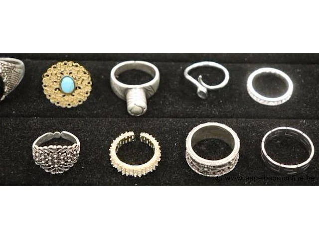 12 diverse ringen - afbeelding 4 van  4