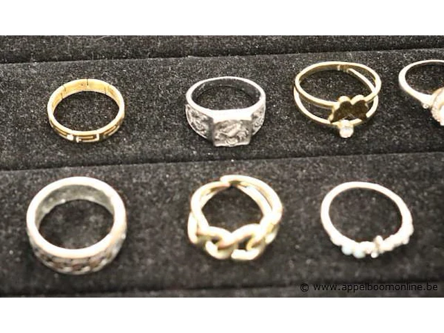 12 diverse ringen - afbeelding 2 van  4