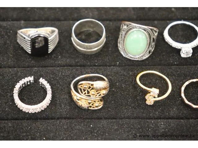 12 diverse ringen - afbeelding 2 van  4
