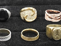 12 diverse ringen - afbeelding 2 van  3