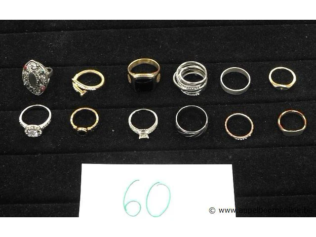 12 diverse ringen - afbeelding 1 van  4