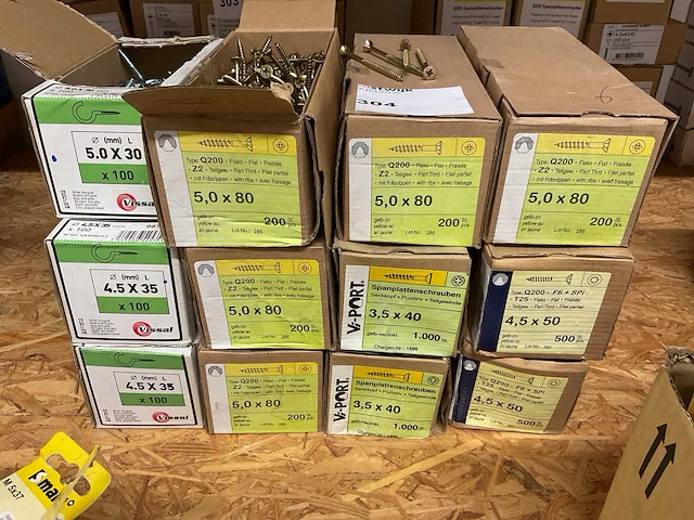 12 dozen houtschroeven en schroef haken - afbeelding 4 van  4
