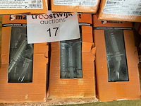 12 dozen keilbouten met gesmeede haak of oog ; ankerstang - afbeelding 2 van  8