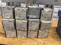 12 dozen schroeven; snelbouwschroeven; deels inox - afbeelding 1 van  6