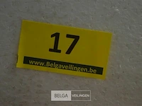 ±12 handdoeken div kleuren - afbeelding 4 van  4