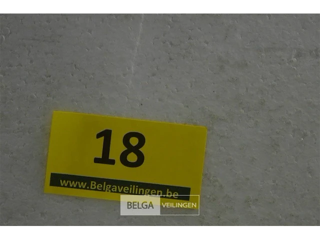 ±12 handdoeken div kleuren - afbeelding 3 van  3