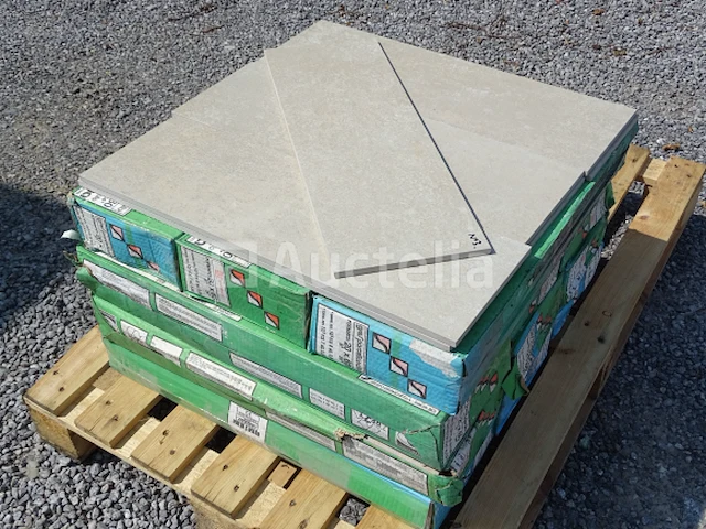 12 m² beige tegels - afbeelding 1 van  5