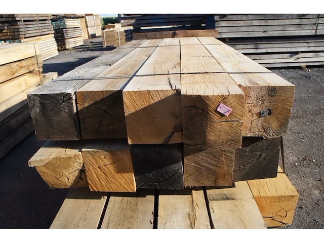 1,2 m³ eiken balken 200x200 - afbeelding 4 van  6