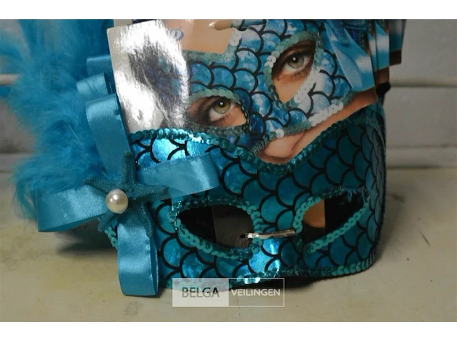±12 maskers blauw en zwart - afbeelding 3 van  3