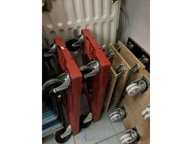 12 meubelkarretjes - afbeelding 2 van  3