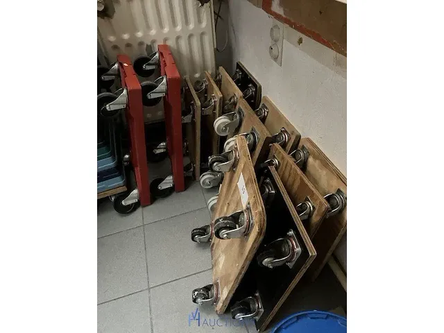 12 meubelkarretjes - afbeelding 3 van  3