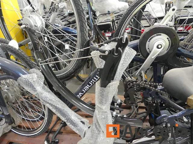 12 minerva gemotoriseerde elektrische fietsen (op te knappen of voor onderdelen) - afbeelding 4 van  18