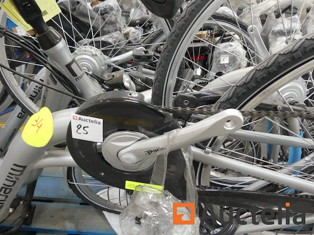 12 minerva gemotoriseerde elektrische fietsen (op te knappen of voor onderdelen) - afbeelding 1 van  18