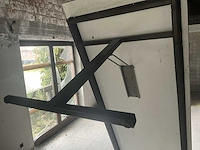 12 opklapbare houten tafels - afbeelding 3 van  8