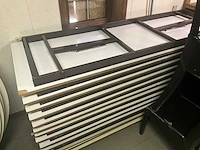 12 opklapbare houten tafels - afbeelding 5 van  8