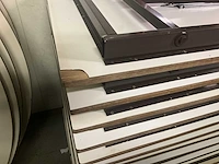 12 opklapbare houten tafels - afbeelding 6 van  8