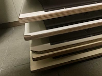 12 opklapbare houten tafels - afbeelding 7 van  8