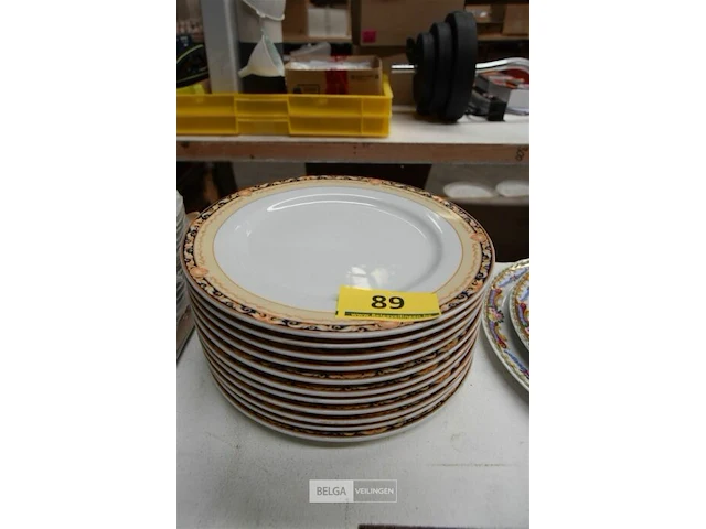 12 platte borden ø 27 cm - afbeelding 1 van  2