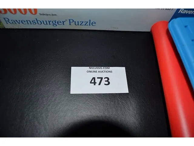 12 puzzels, map en 2 rollen voor puzzels op te bergen, 5 gezelschapsspellen - afbeelding 2 van  6