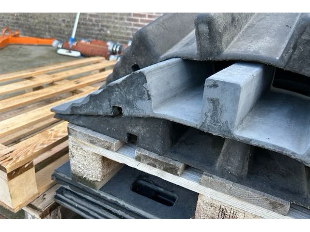 12 slangbruggen - afbeelding 2 van  5