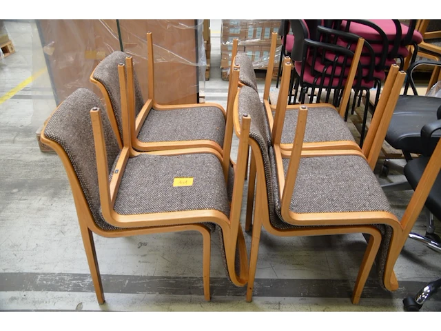 12 stoelen - afbeelding 1 van  2