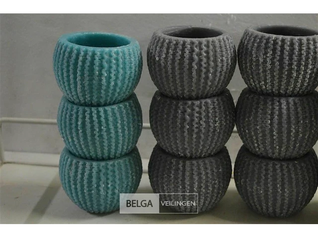 ±12 theelichthouders div kleuren ø9cm - afbeelding 2 van  5