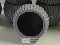 ±12 theelichthouders div kleuren ø9cm - afbeelding 4 van  5
