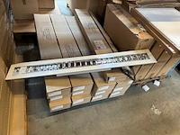 12 verlichtingen - afbeelding 1 van  6