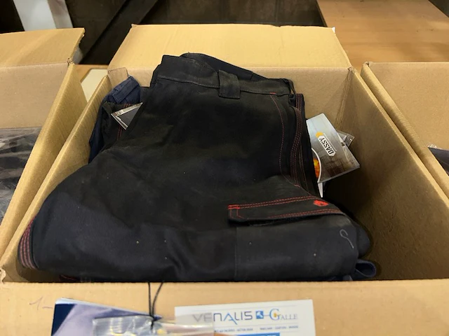 12 werkbroeken - afbeelding 1 van  3