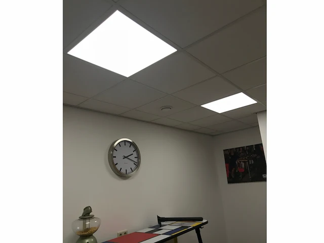 12 x gt led panelen 60 x 60 cm - afbeelding 2 van  8