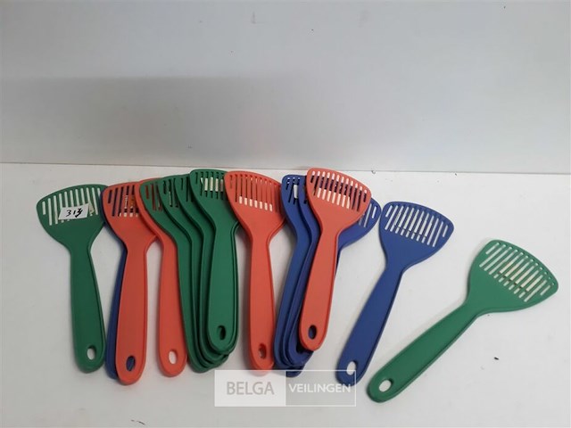 12 x kattenbakschep 28 cm mix kleuren - afbeelding 2 van  3