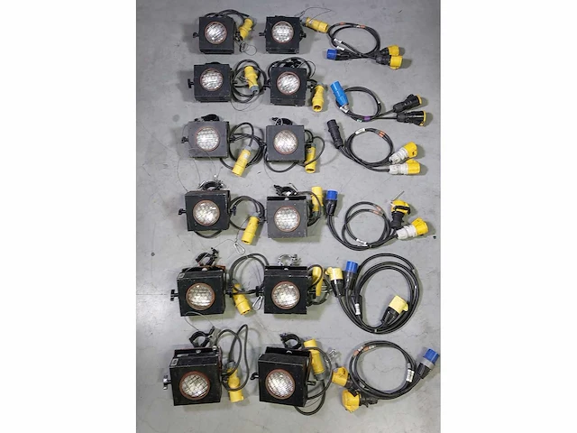 12 x major par36 1-lite dwe 650w cee16y3 - afbeelding 1 van  6