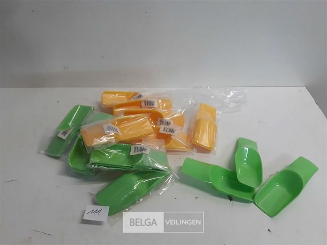 12 x schepje pvc 3 stuks 12 cm - afbeelding 1 van  3