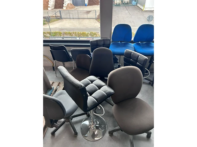 12 x stoelen - afbeelding 1 van  1
