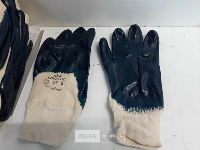 12 x werkhandschoenen nitril coating nr 9 - afbeelding 3 van  3