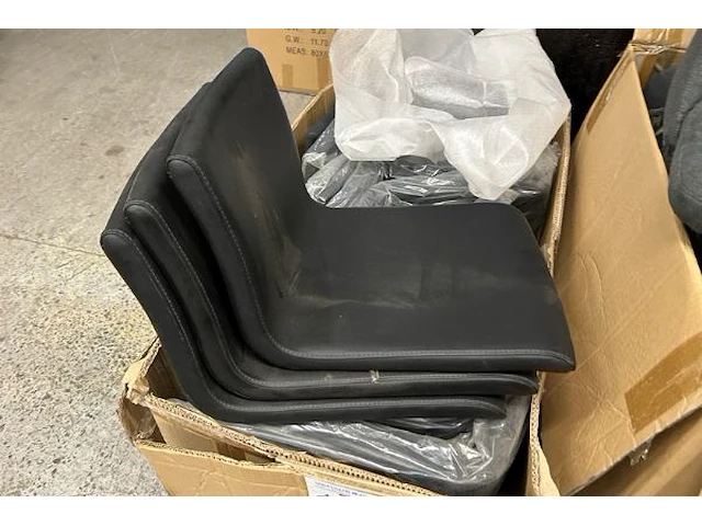 12 zittingen stoel - afbeelding 2 van  4