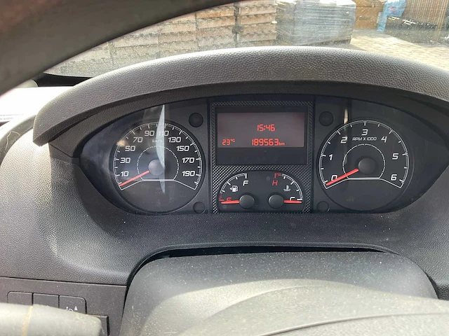120 peugeot boxer bedrijfswagen - afbeelding 18 van  29