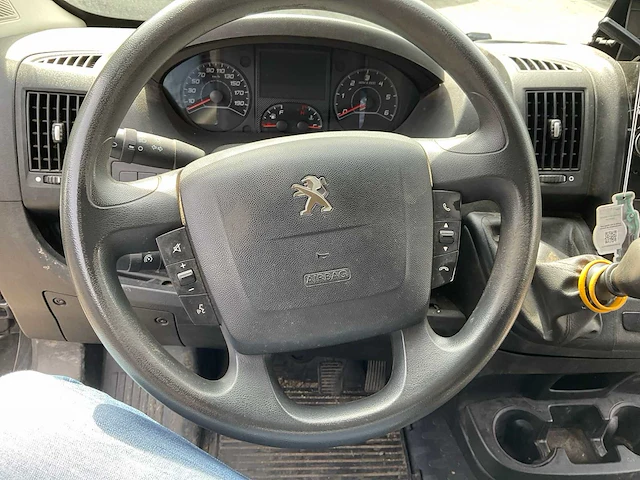 120 peugeot boxer bedrijfswagen - afbeelding 20 van  29