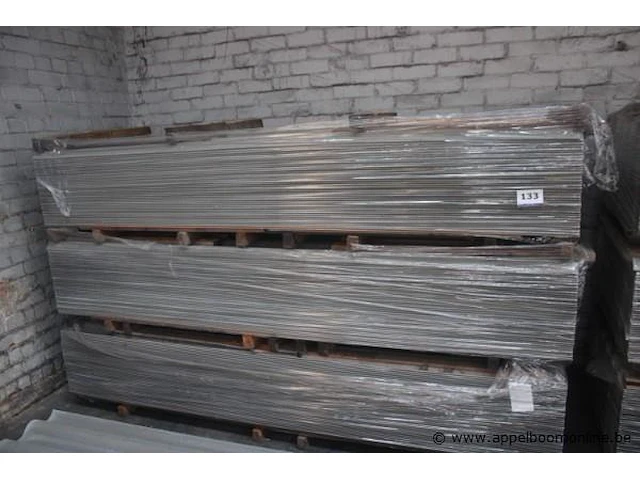 120x neptunus golfplaat 76 295x110 ba-rh nag100 (40 st/pal) (= 6 1/4 golven met 4 voorgegroefde hoeken) - afbeelding 1 van  3