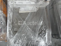 12,1 m² rak ceramics tegels - afbeelding 1 van  5