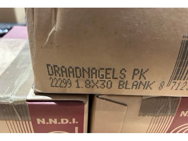 122 dozen nagels - afbeelding 2 van  3
