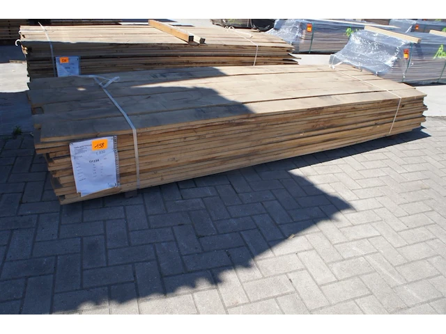 1,22 m³ eiken planken 22mm droog - afbeelding 1 van  4