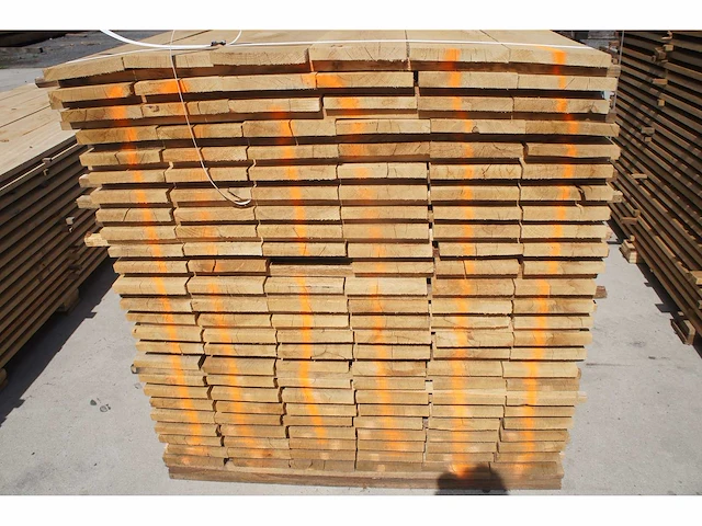1,22 m³ eiken planken 22mm - afbeelding 3 van  4