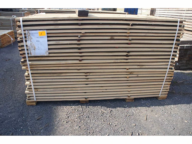 1,22 m³ eiken planken 22mm - afbeelding 1 van  4